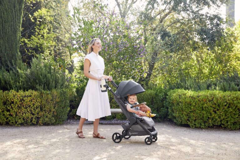 Premium-Buggy “Metro+ Deluxe” von Ergobaby in neuen Farben