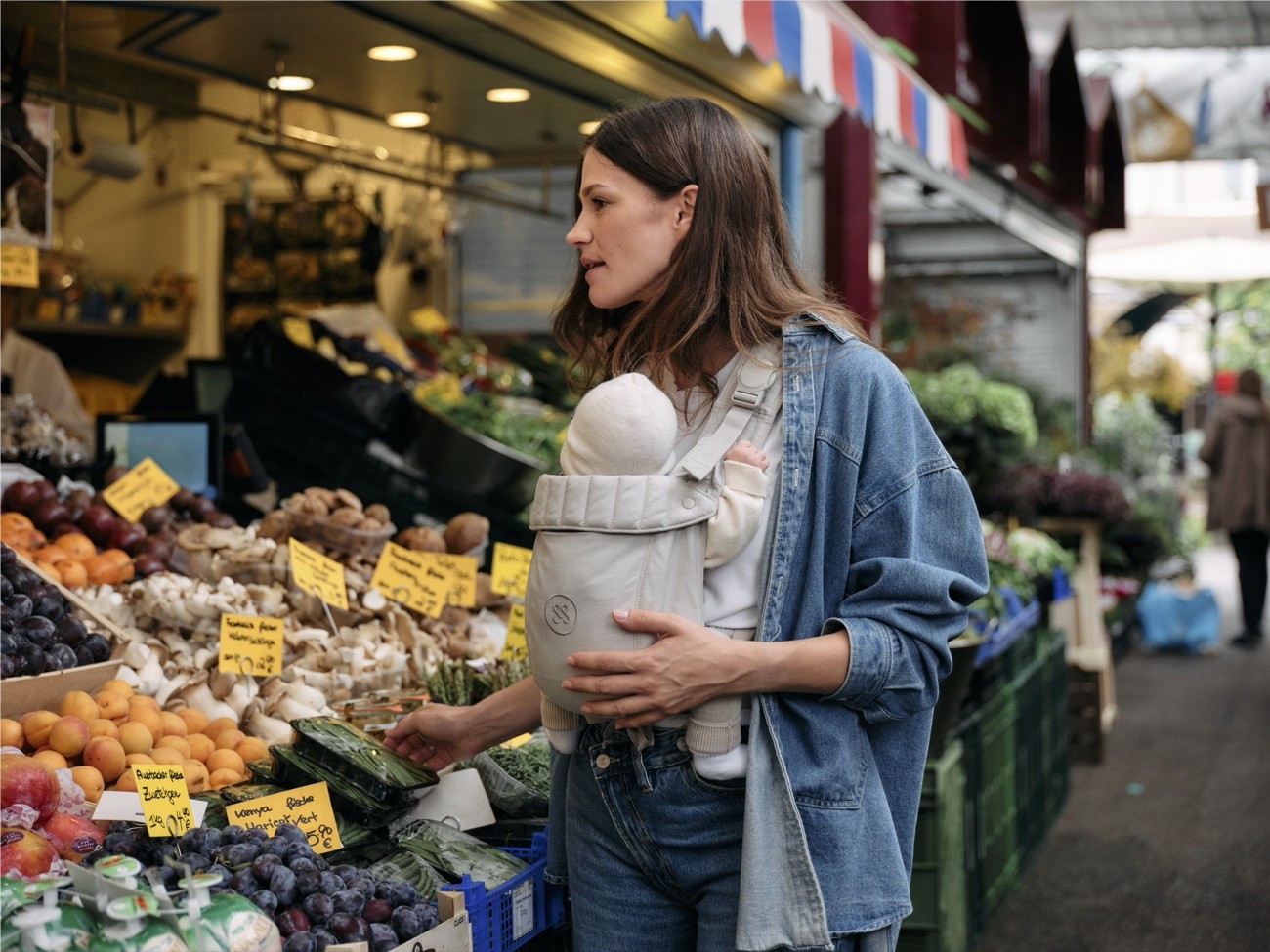 Emma & Noah bietet jetzt auch Babytragen